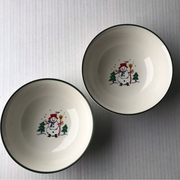 Set Of 2 Pfaltzgraff “Snow Village” Bowls 6.25” - Picture 2 of 8